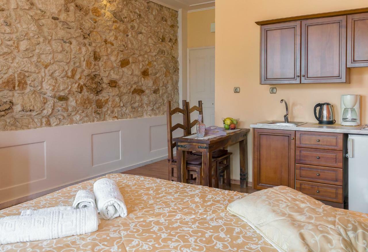 Elois Suites 레팀노 외부 사진